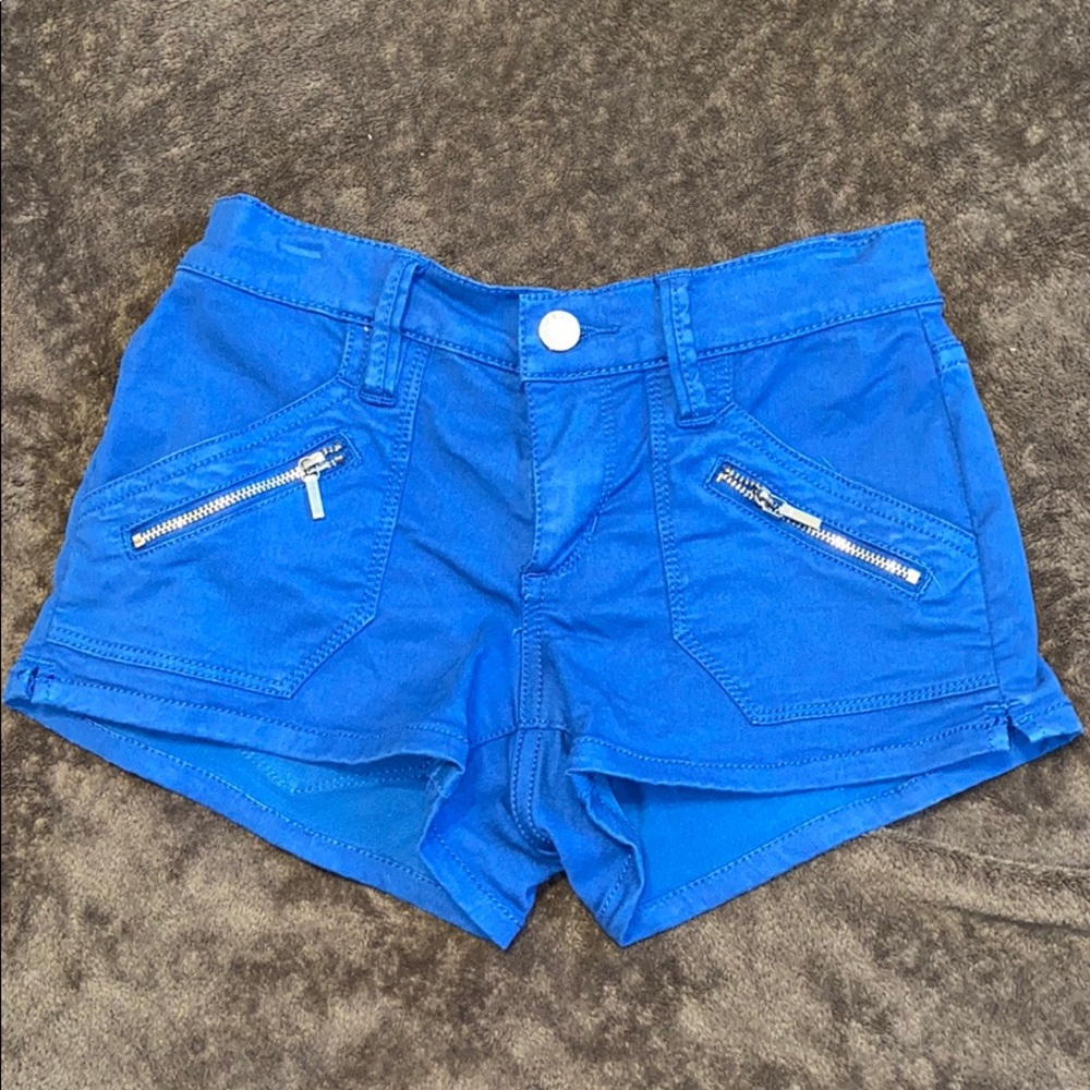 Bebe shorts